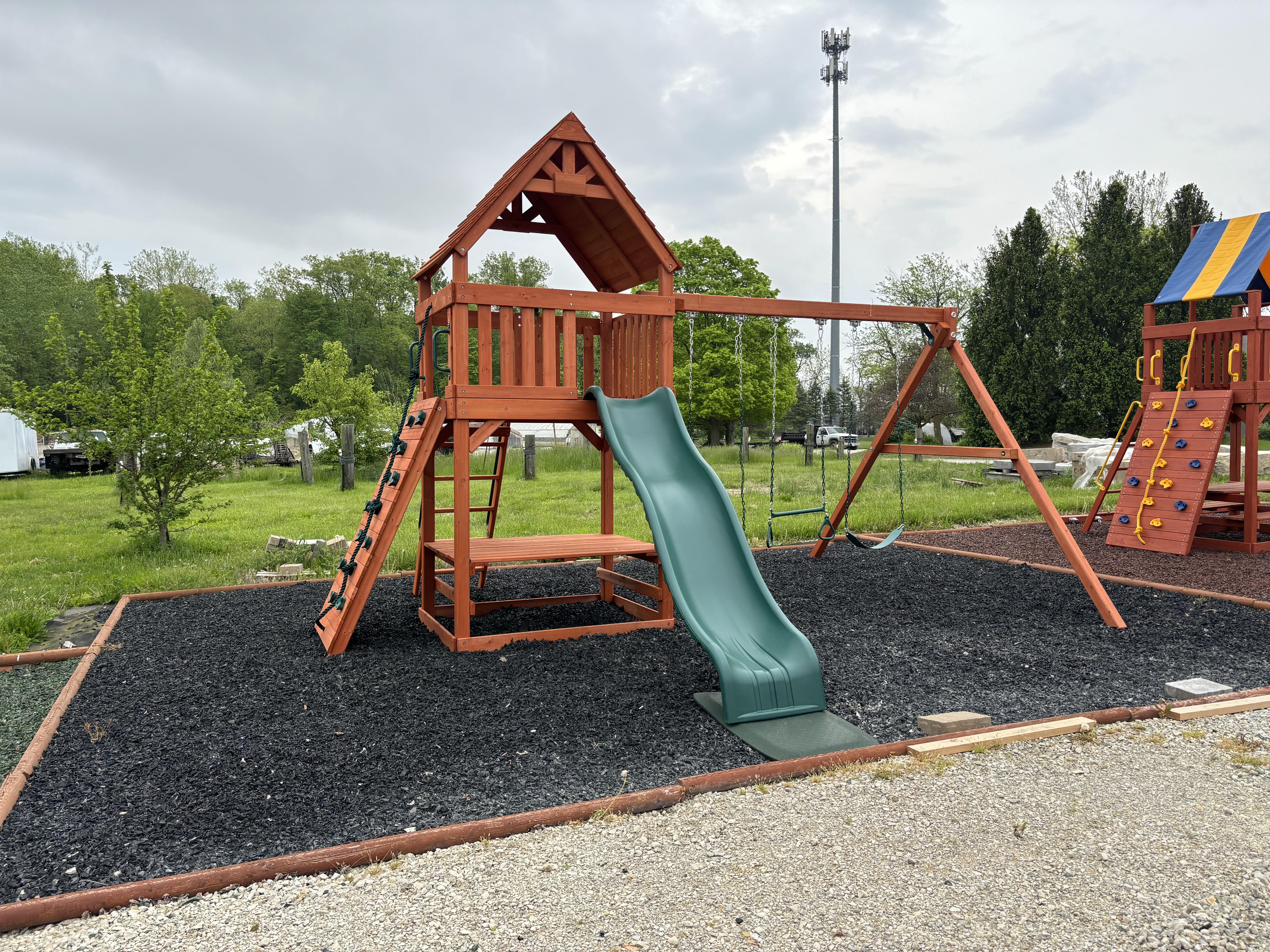 Displayed Playsets and Accessories – Fun Factory Outlet Indiana